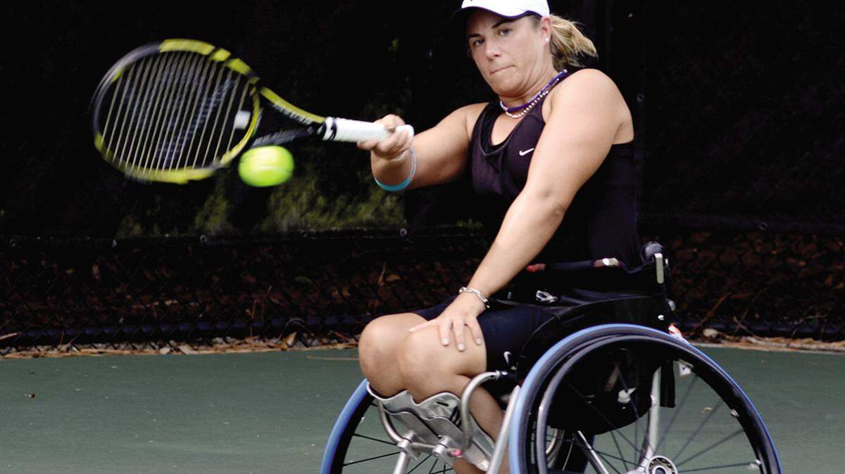sptWheelChairTennis0930sw01