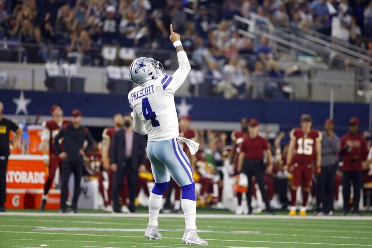 Dallas Cowboys quarterback Dak Prescott celebrates a touchdown against Washington. He’s a hot property in many of this week’s fantasy drafts.
