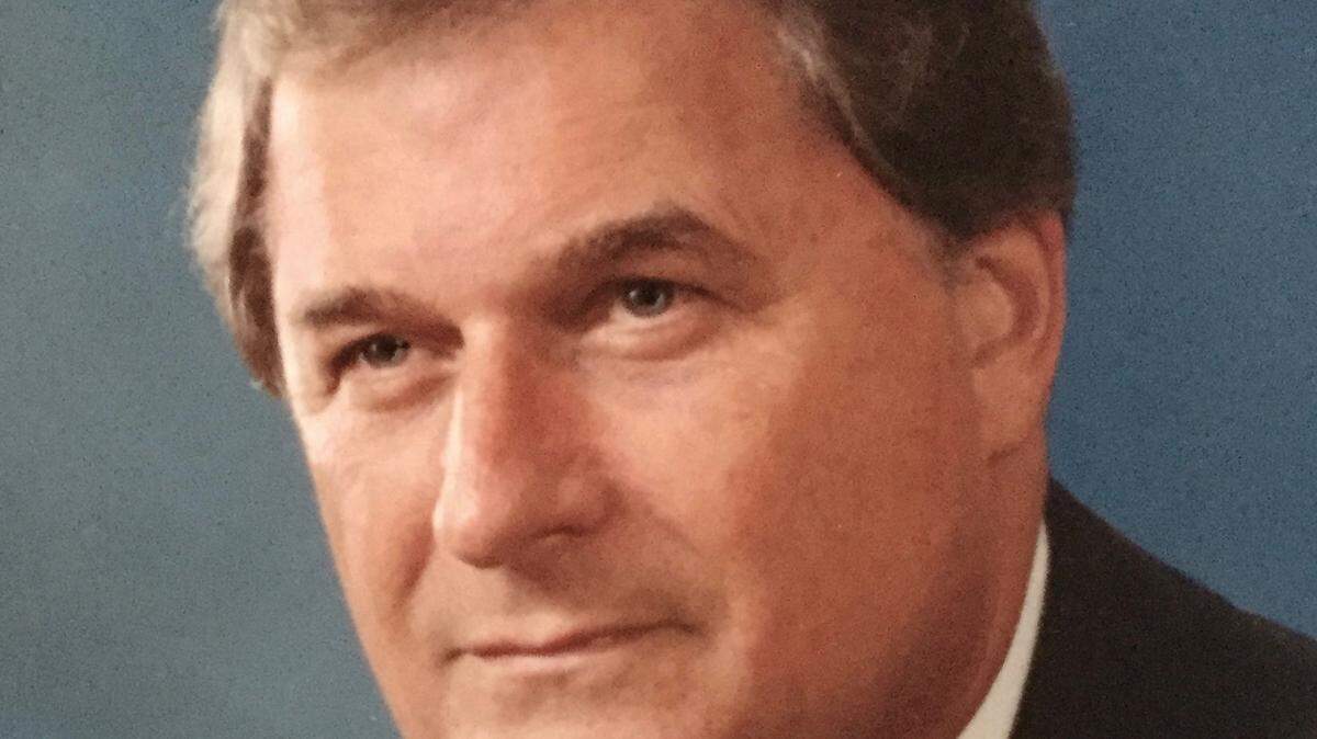Lawrence P. McElynn