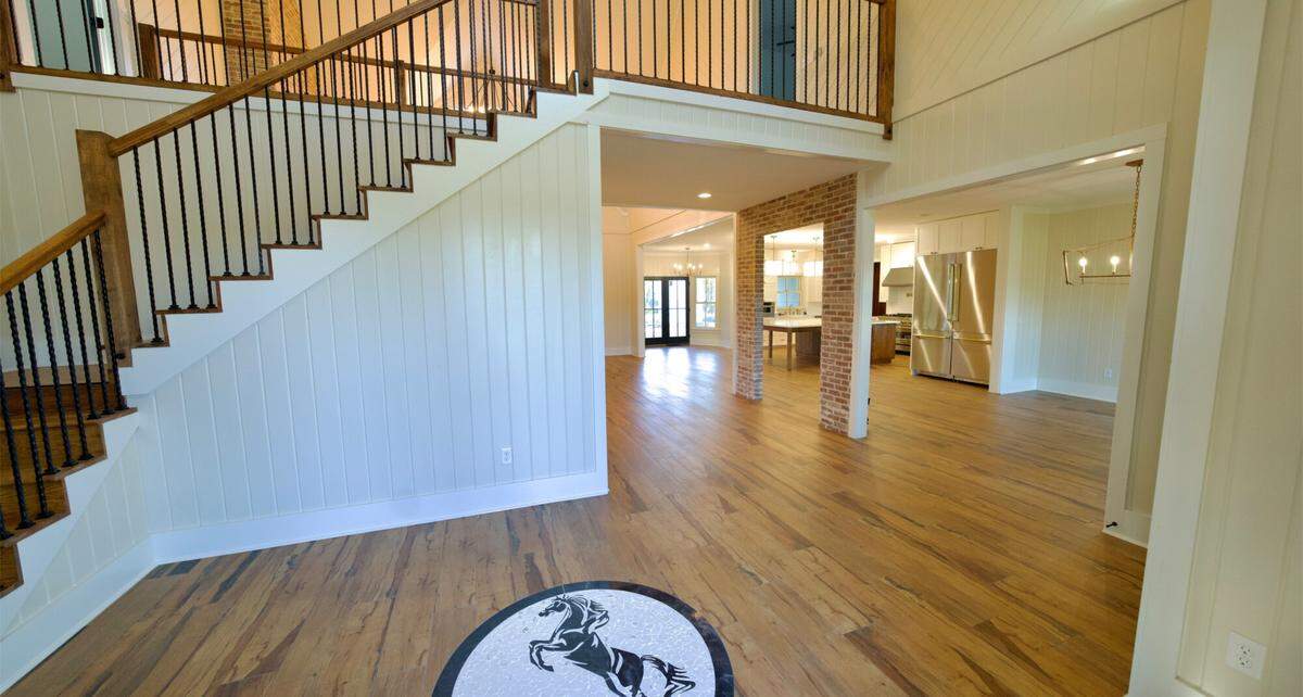 Interior of 4147 Moselle Road