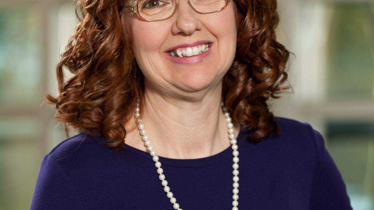 Celia Witt Beauchamp is a dietitian and diabetes educator at Coastal Carolina Hospital