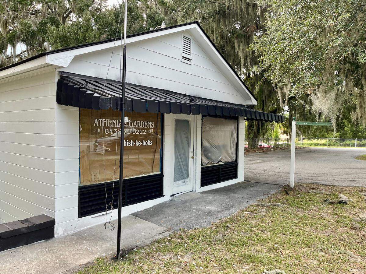 Urban Brew + Co.’s new cafe will take shape inside the former Athenian Gardens building, located at 950 Ribaut Road.