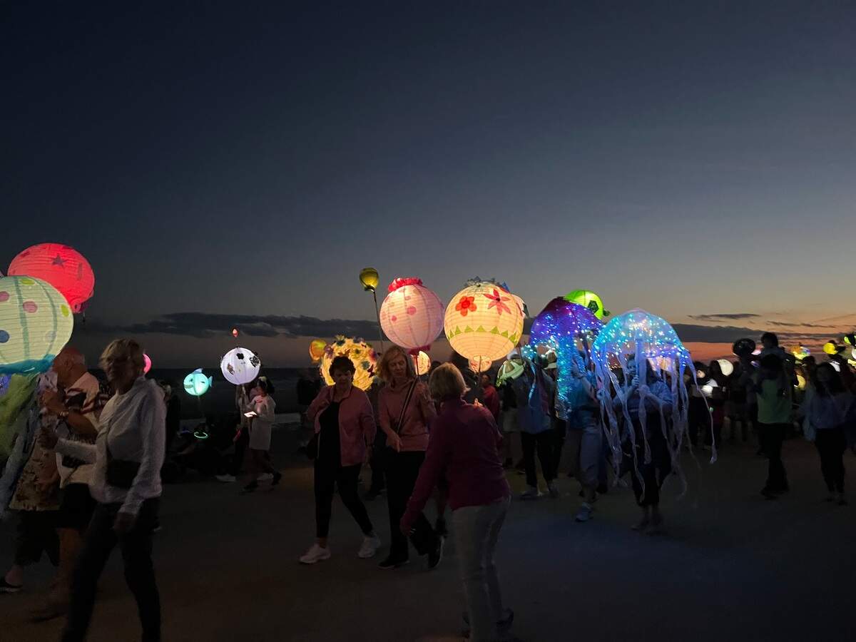 Jelly fish, sea turtles and other Lowcountry critters were featured prominently in the 2022 lantern parade on Hilton Head Saturday.