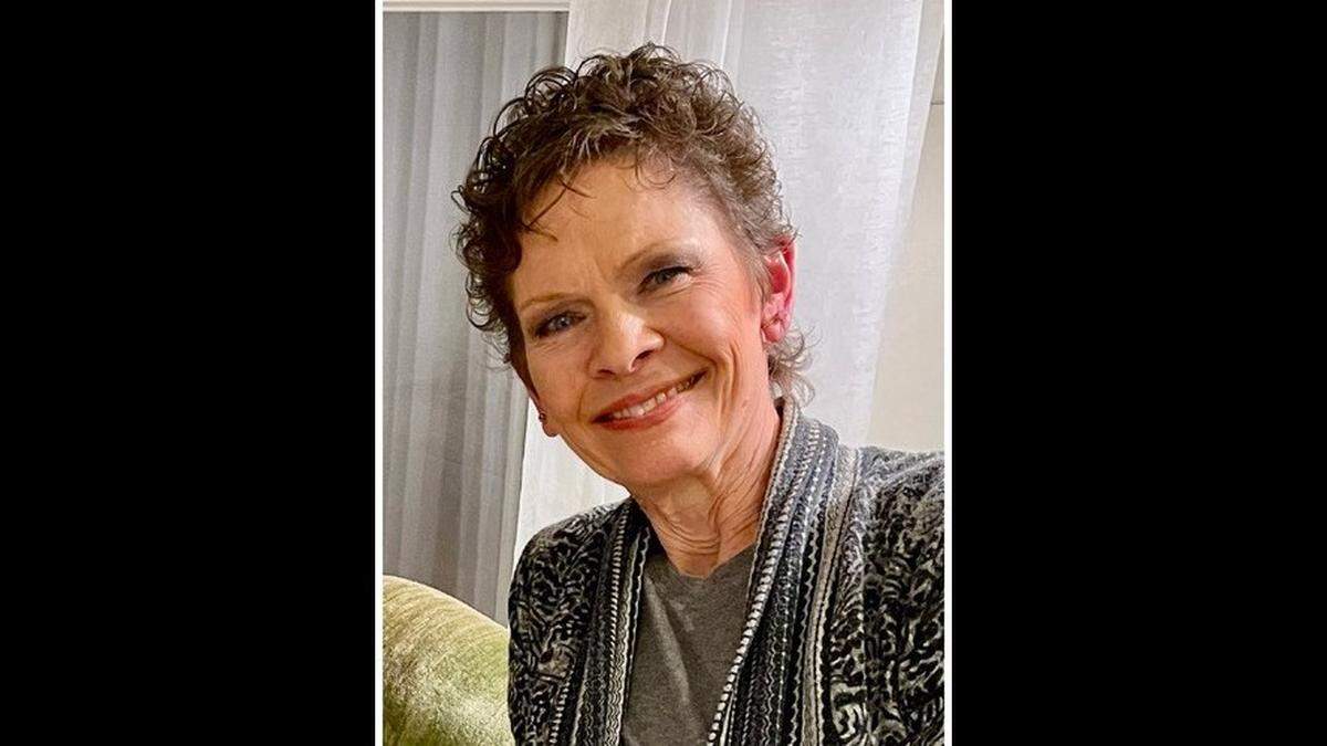 Holly Jenkins, 69, a longtime resident of Hilton Head Island’s Spanish Wells neighborhood, loved traveling, thrifting and “serving her community,” according to her obituary.