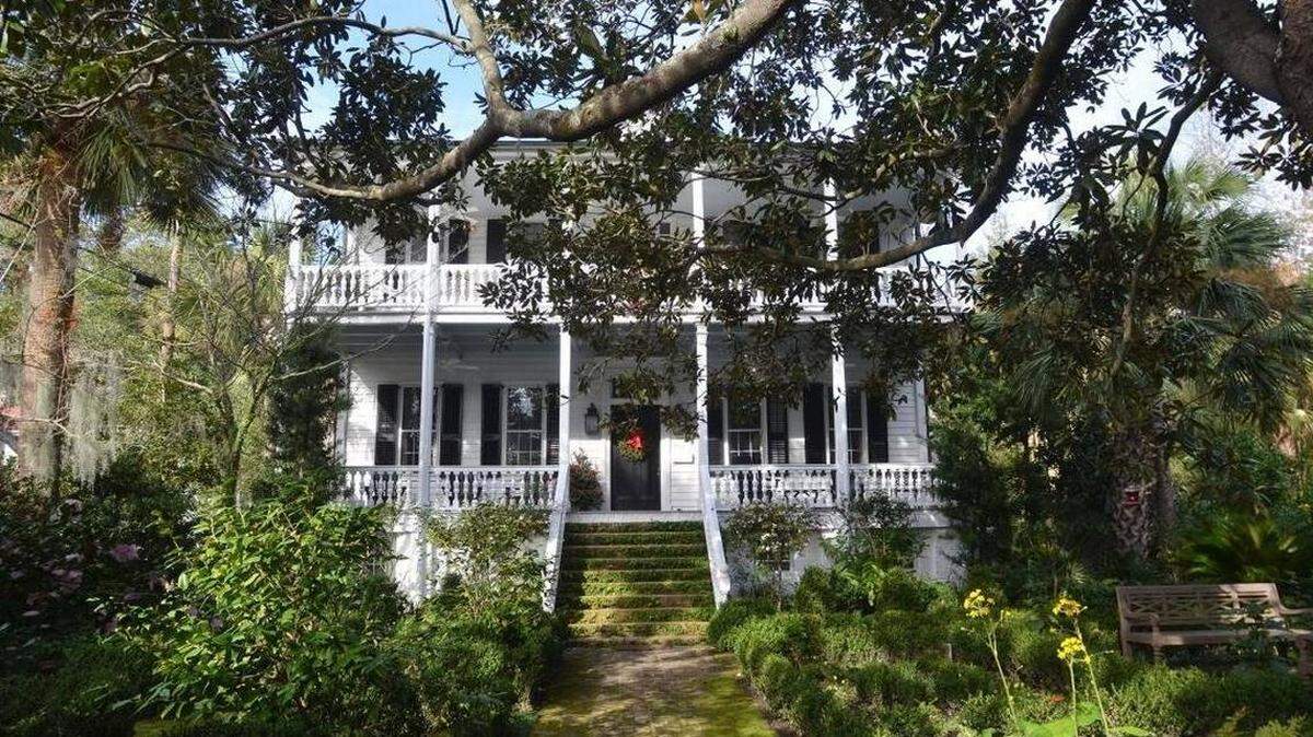 The house once owned by Robert Smalls, at 511 Prince St.