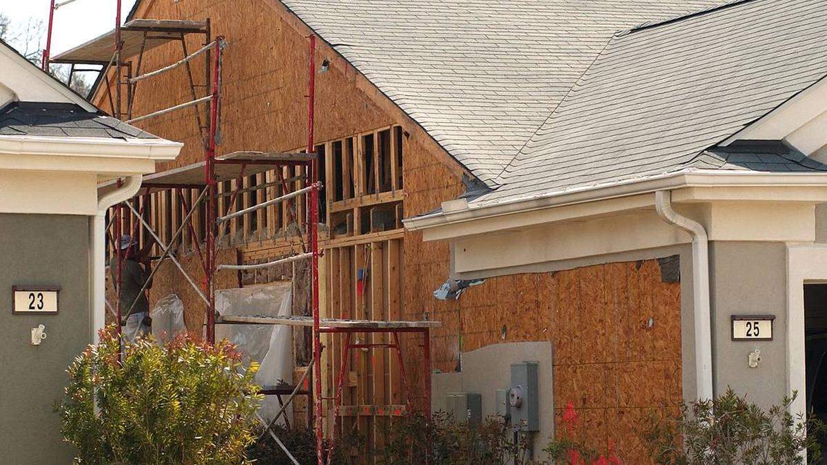 In March 2010 this house on Crescent Creek Drive in Sun City Hilton Head had its stucco removed because of mold problems.