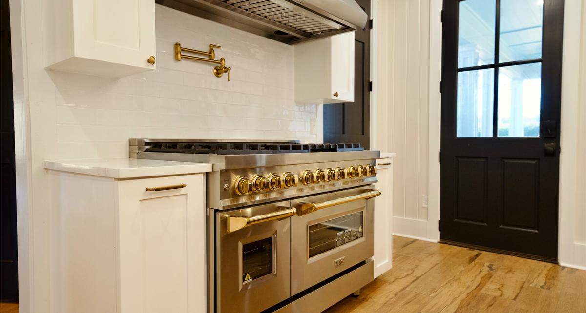 The kitchen area of the home formerly owned by Alex Murdaugh. 