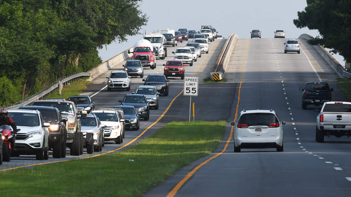 Reader sees dire need for second mainland crossing bridge to address traffic, safety