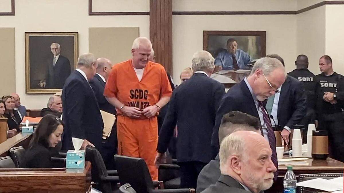 Convicted killer Alex Murdaugh enters the courtroom on Thursday, Sept. 14, 2023, for a hearing before Judge Clifton Newman at the Beaufort County Courthouse.