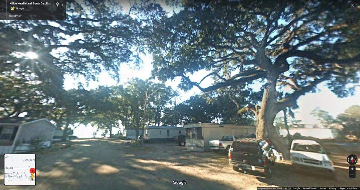A screenshot of Google Maps shows the Live Oak canopy over parts of Rollers Mobile Home Park in 2008.