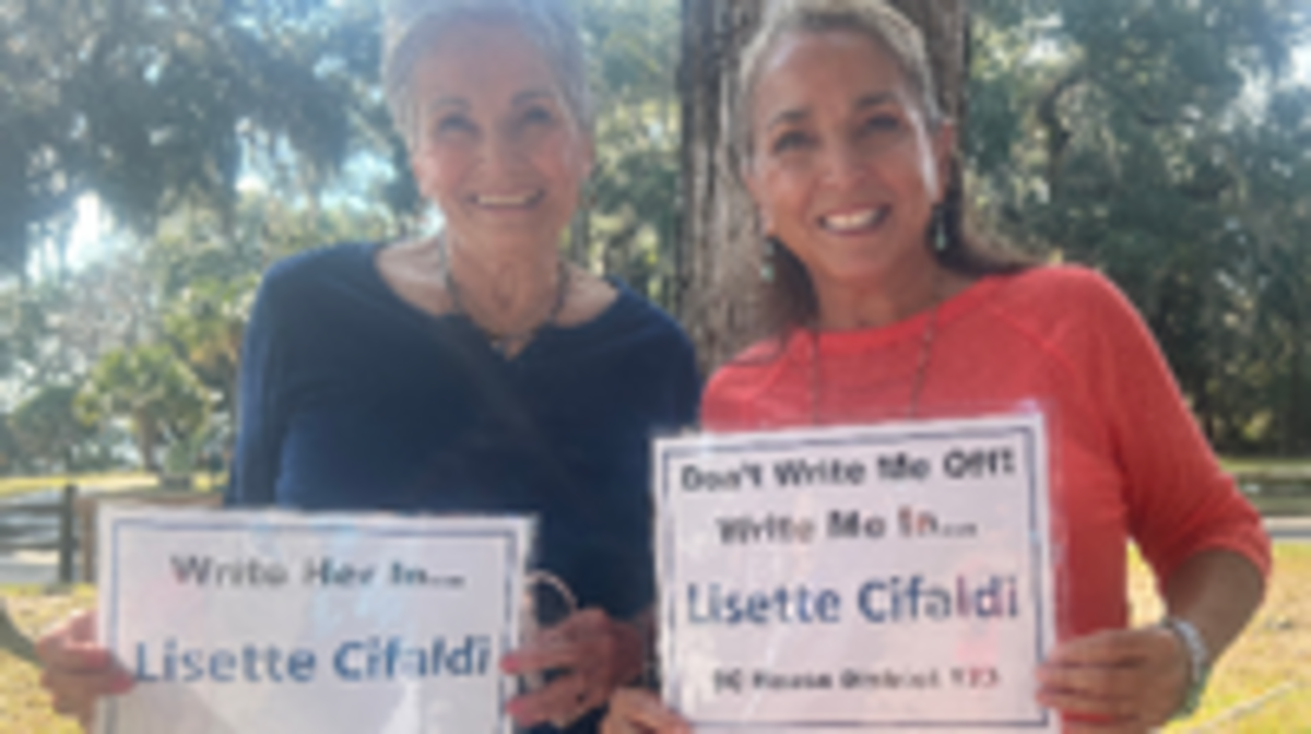 Lisette Cifaldi, right