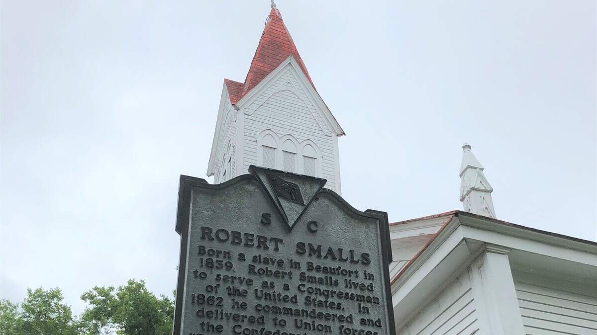 Historical marker in Beaufort.