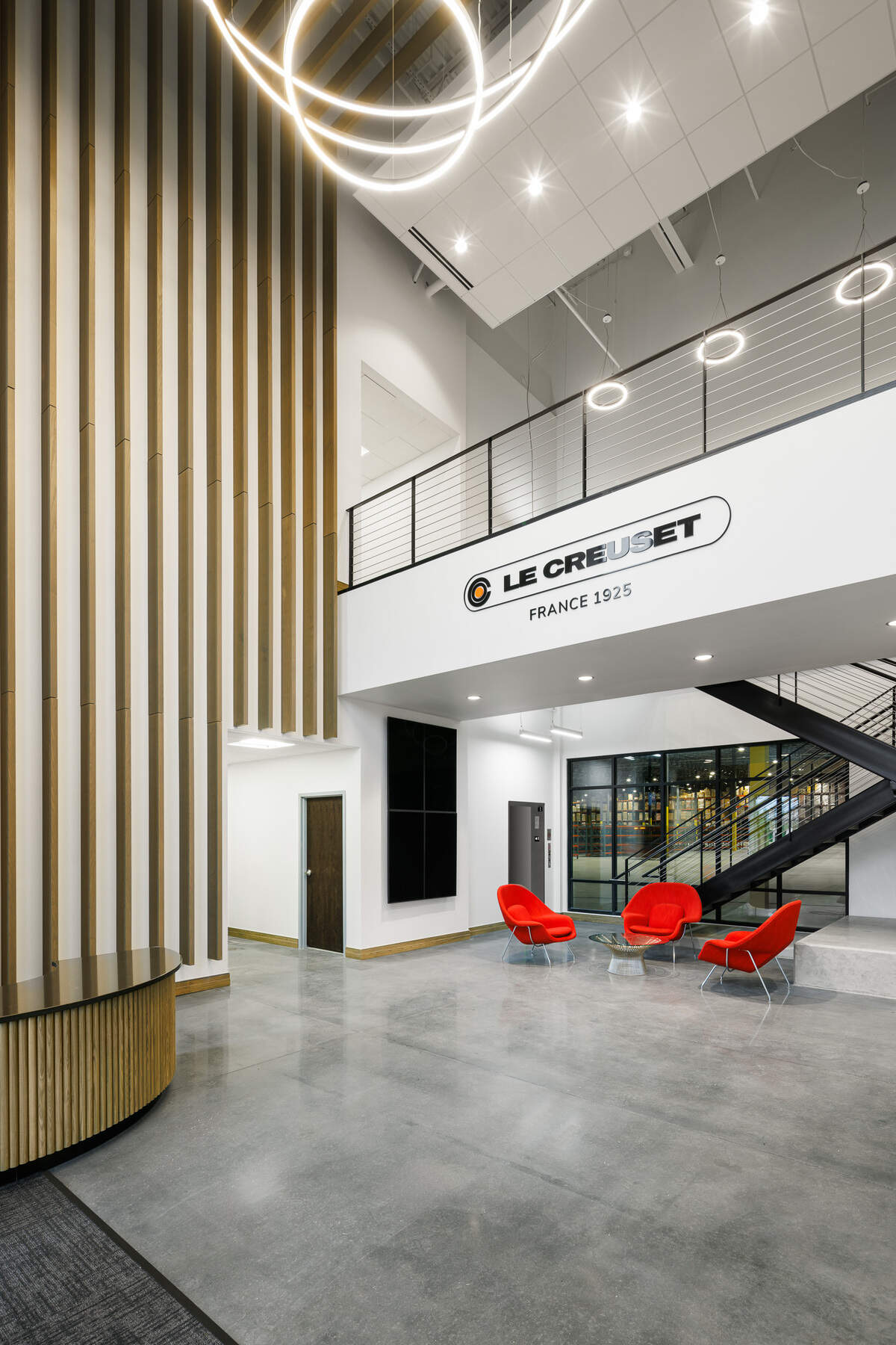 The distribution center consolidates Le Creuset’s U.S. distribution and administrative operations into a single campus designed for efficiency and long-term flexibility. The two-story facility includes employee amenities, walking trails, executive offices, call centers, and administrative teams.