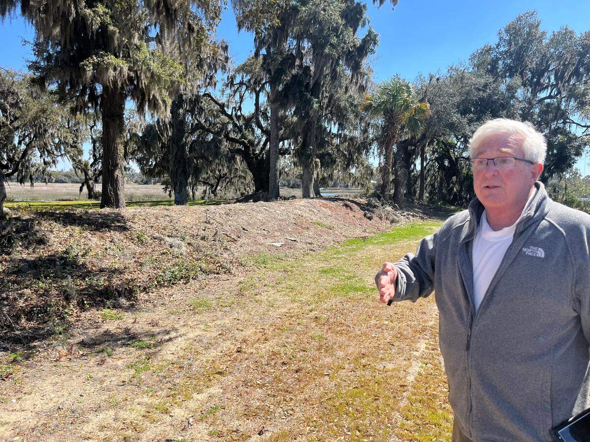 Chris Allen discusses the 1st South Carolina Volunteers near earthworks on Boundary Street that were built by federal troops occupying Beaufort during the Civil War. A park at this location is in the work that would honor the 1st South Carolina Volunteers, the first black regiment in the Civil War.