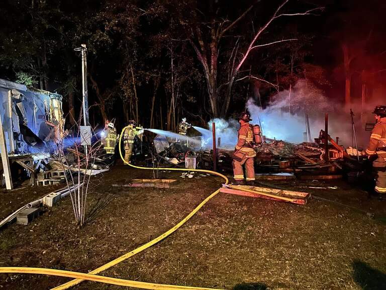 Bluffton, SC camper destroyed in fire on Little Possum Lane | Hilton ...