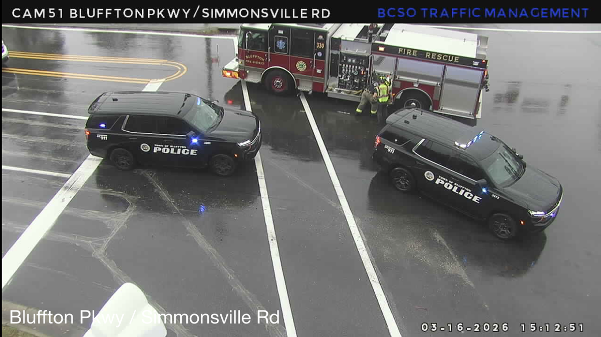 Both westbound lanes of Bluffton’s Simmonsville Road were blocked after a crash near its intersection with Bluffton Parkway, police said in an alert around 3 p.m. on March 16, 2026.