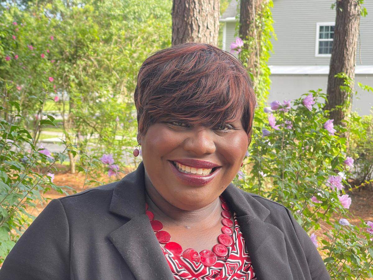 Elandee “Dee Dee” Thompson who was previously an assistant principal at May River High School will take over as principal of Beaufort Middle School, replacing the school’s current leader, Alvida Graham. “Never could I imagine then that years later this would be where I would serve the community, first as a science teacher then as an ed-tech coach,” Thompson said. 