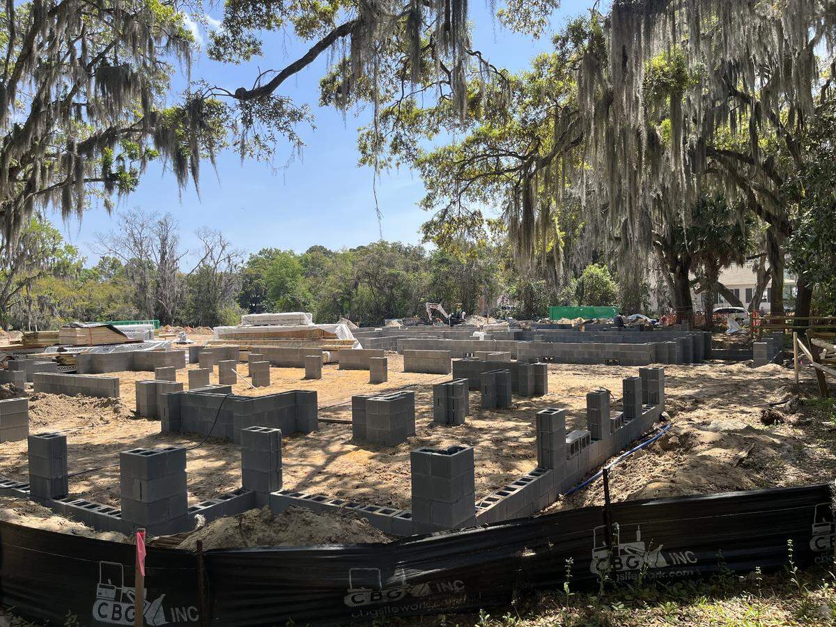 Construction has begun on new cottages along London Avenue in Port Royal.