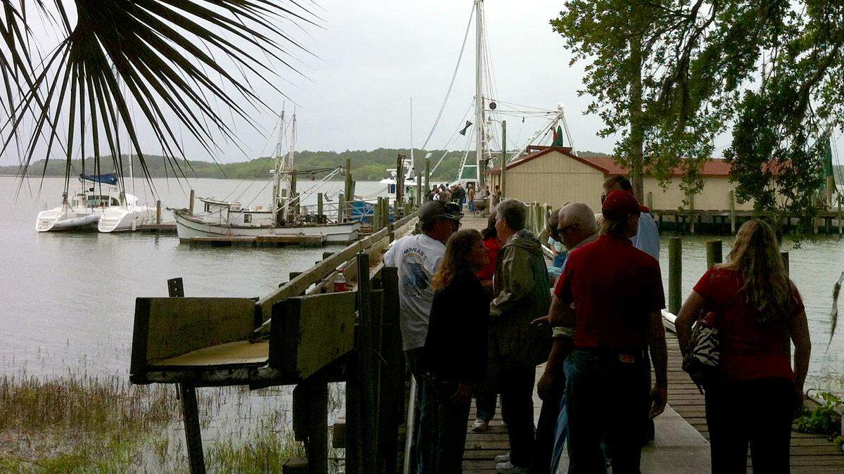 The gathering on a dock in Skull Creek Saturday  was called a celebration of life for a fourth-generation Hilton Head  Island waterman. But it was really a celebration of a way of life that  is vanishing from the Lowcountry.