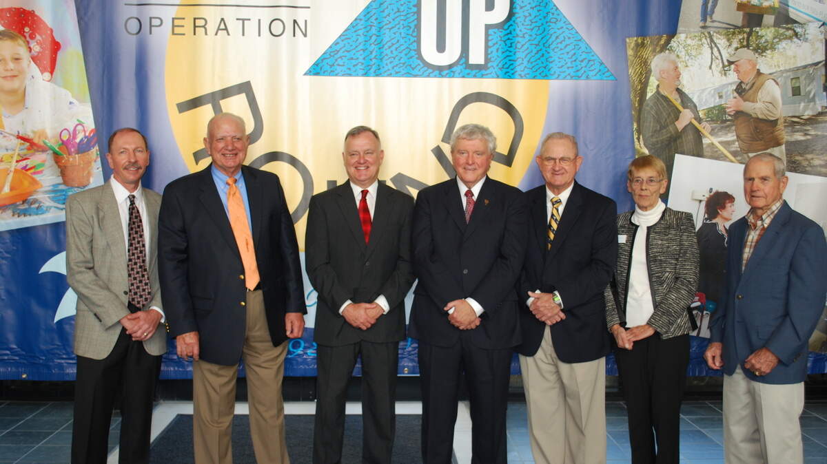 Berl Davis, President and CEO, Palmetto Electric Cooperative; Buddy Hiers, Chairman, Palmetto Electric Trust Board; Dr. Richard J. Gough, President, Technical College of the Lowcountry; Tom Upshaw, Retired President and CEO Palmetto Electric; Jeremiah E. Vaigneur, Chairman of Palmetto Electric Cooperative Board; Dr. Vicky Leitz, Chairman, Technical College of the Lowcountry Foundation; General Art Brown Technical College of the Lowcountry Commission Chairman