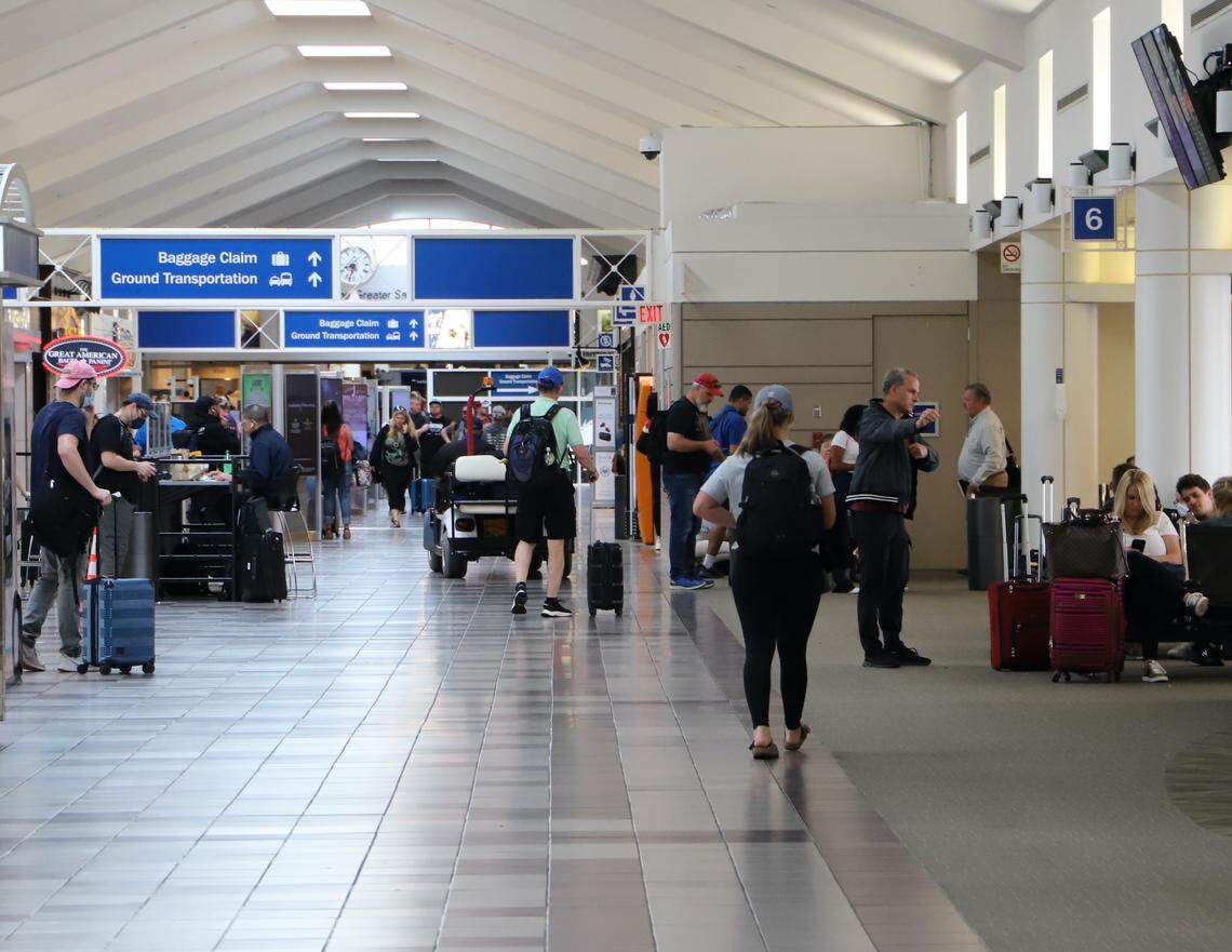 Savannah/Hilton Head International Airport is expecting up to 80,000 passengers traveling during the week of Thanksgiving. 