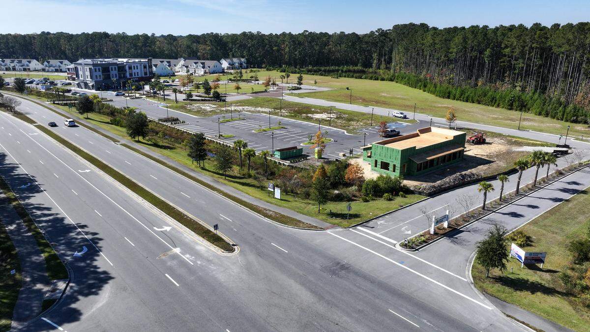 New construction has appeared in Washington Square as photographed on Nov. 6, 2025, located along Buckwalter Parkway in Bluffton.