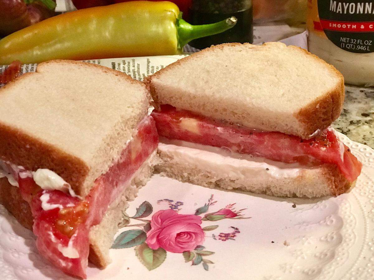 The tomato sandwich. White bread. Duke’s mayonnaise. Salt.