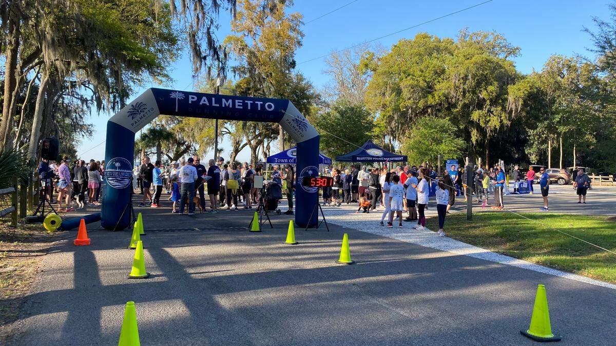 Runners and walkers gathered for the Lutzie 43 5K on Saturday in Bluffton.