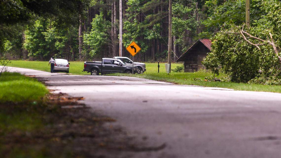 A black Suburban was towed from the Murdaugh murder scene. Documents show its owner
