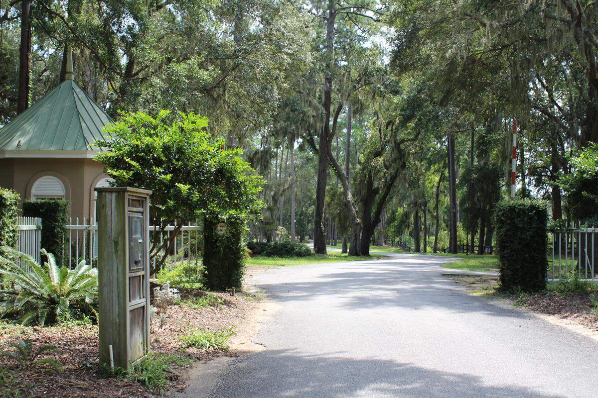 A look at the entrance of the abandoned Melrose Resort on Daufuskie Island.