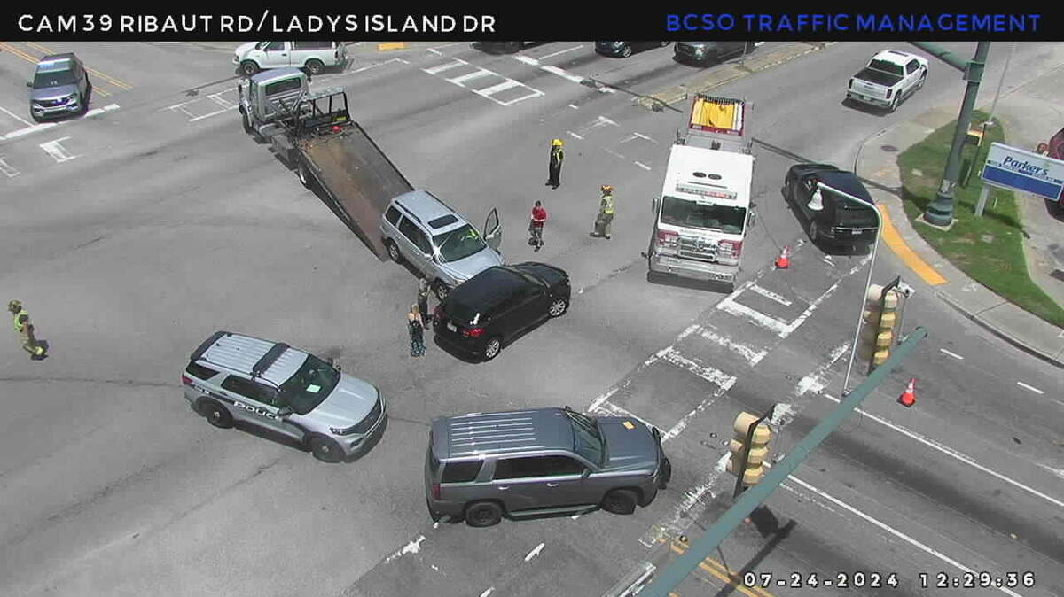 A crash at the intersection of Ladys Island Drive and Ribaut Road near the bridge to Lady’s Island is creating a big traffic headache in Port Royal.