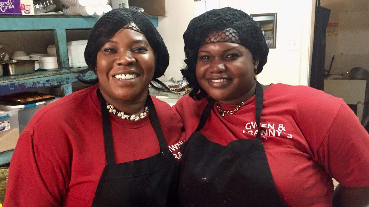 Owner Gwen Mervin, left, and her daughter, Franny Jefferson, do all the cooking at Gwen & Franny’s Fried Chicken in Hardeeville.