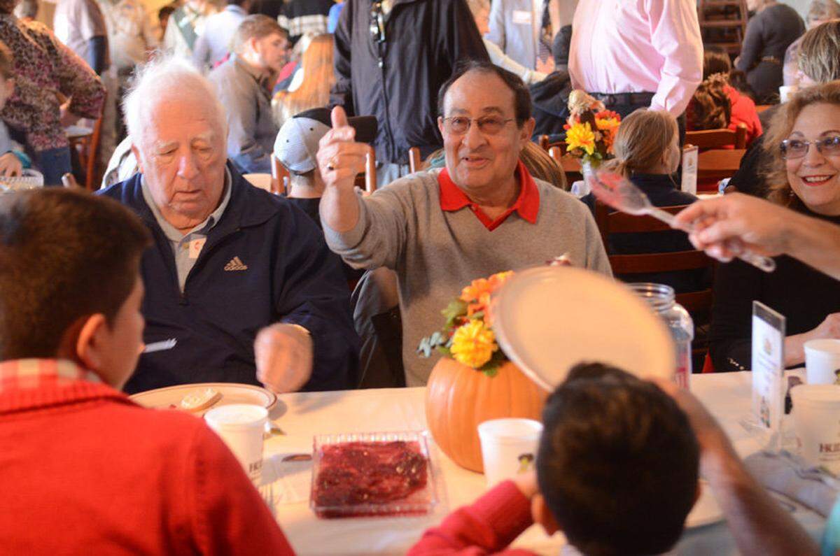 Hilton Head Island’s 16th annual Community Thanksgiving Dinner, hosted by St. Andrew By-The-Sea United Methodist Church, was held at Hudson’s Seafood House on Nov. 27, 2014.