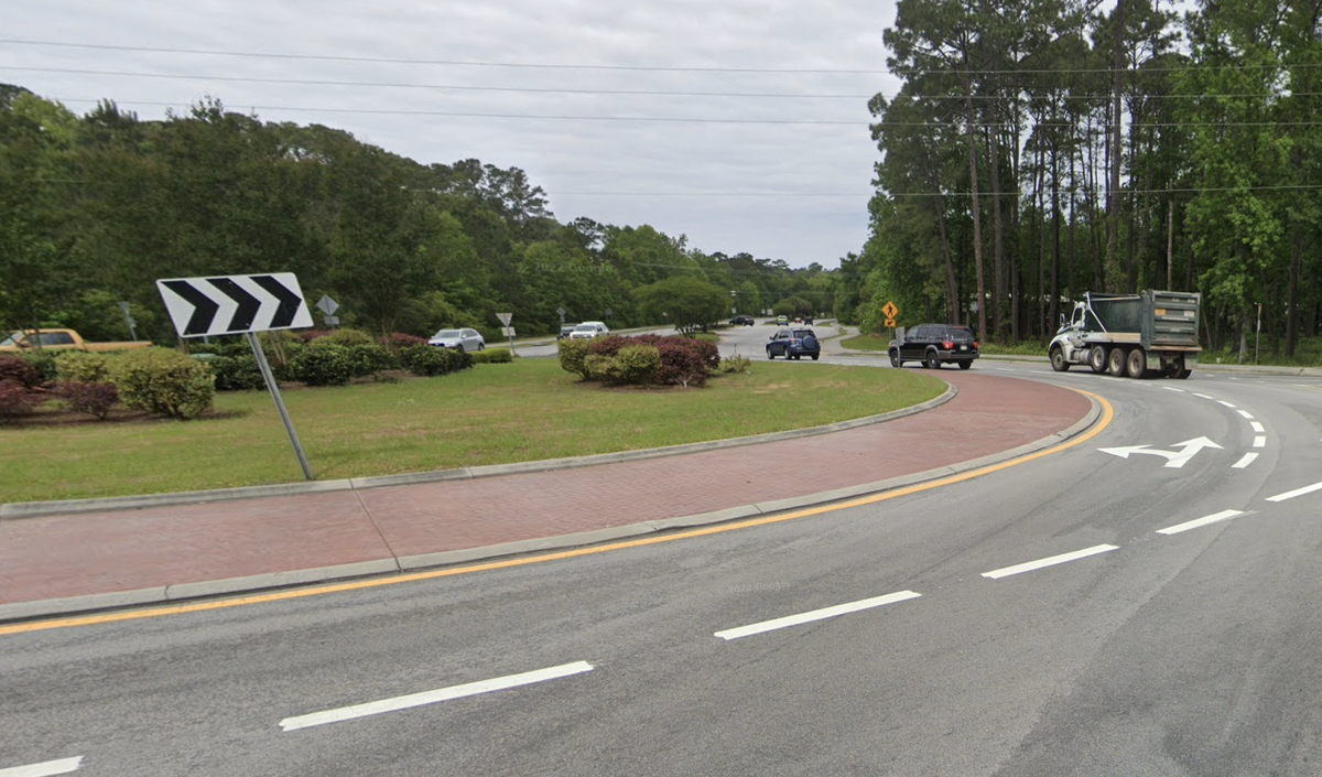 A driver in Bluffton faces a felony charge after he allegedly rammed into another car several times purposefully following a minor crash, according to the Bluffton Police Department.