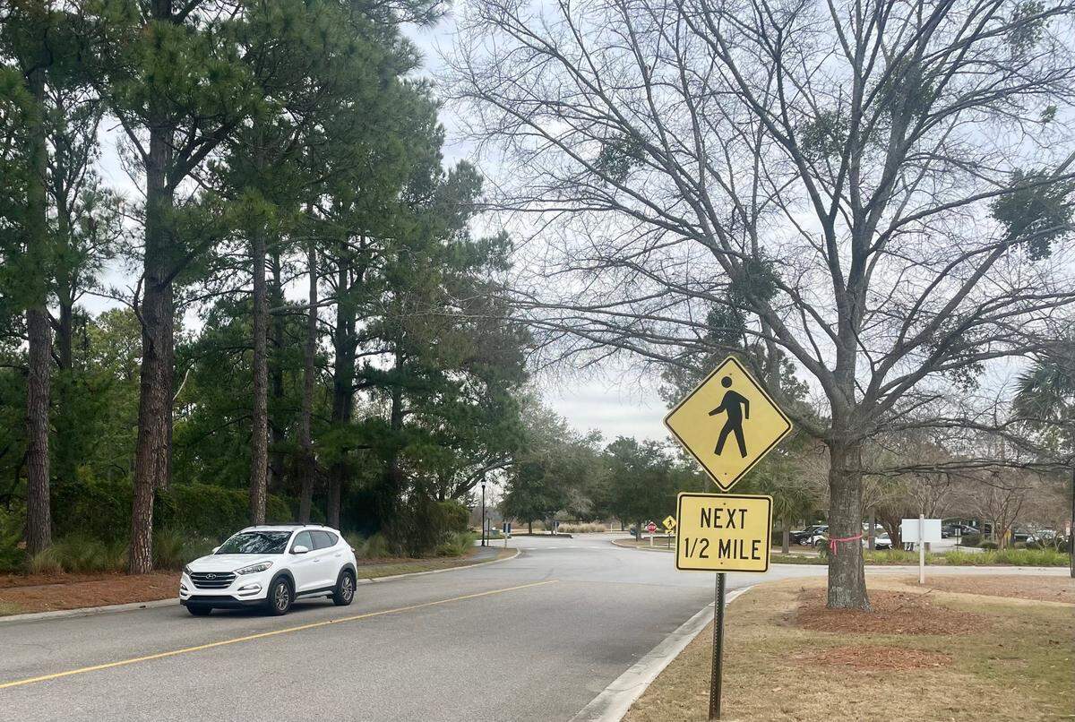 Hilton Head Island’s Shelter Cove Lane, pictured here Jan. 11 and near Kroger fuel station, will be under construction January through March.