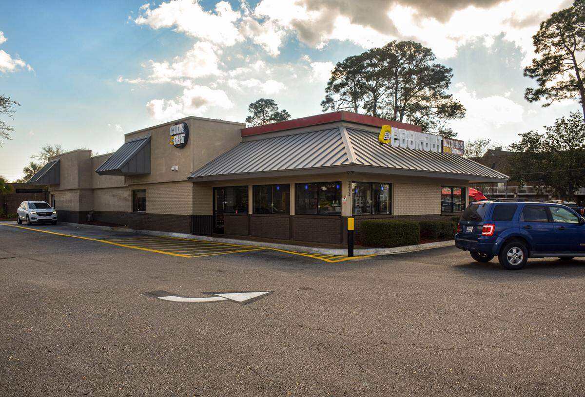 Just ahead of their scheduled March debut, Cook Out has arrived to Beaufort, located on Boundary Street, occupying the space formerly belonging to Burger King. The North Carolina based company is famous for its char-grilled burgers and thick milkshakes.