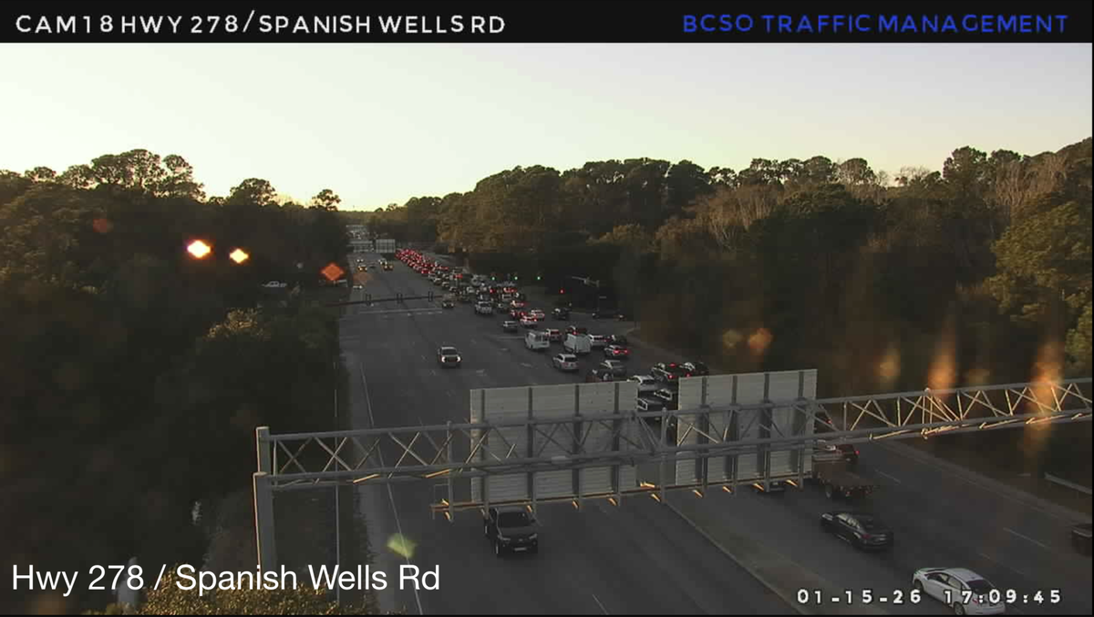 Westbound traffic delays on U.S. 278 (William Hilton Parkway) continued into the evening of Jan. 15, 2025, after a crash briefly shuttered all lanes of the highway near the entrance to Hilton Head Island.