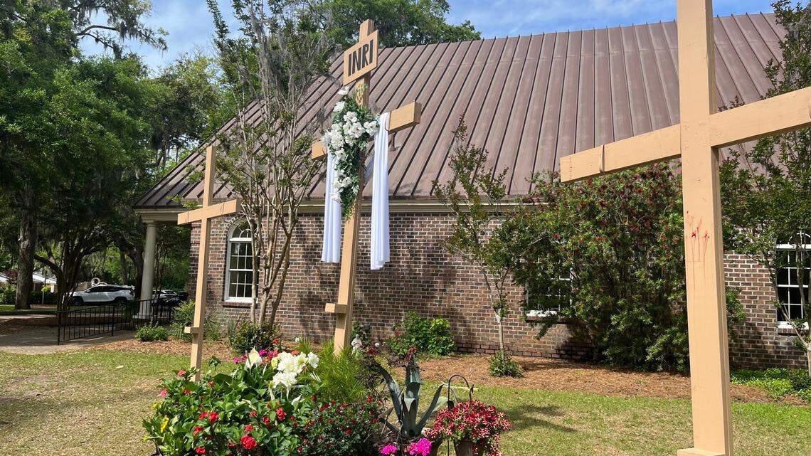 ‘People are praying for him already.’ Beaufort churches field calls on Pope Francis’ death