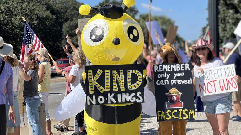 Photo gallery: “No Kings” rallies in Beaufort, Bluffton and Hilton Head Island, SC