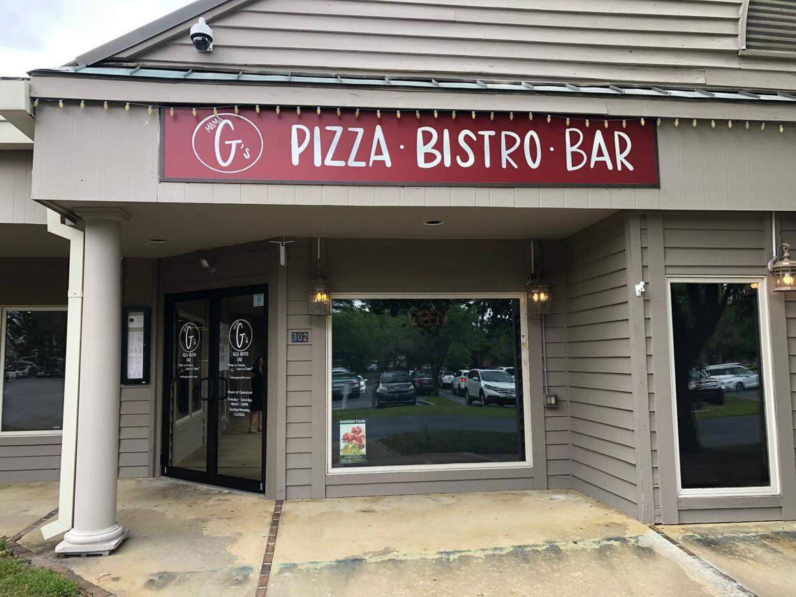 Mama G’s Pizza Bistro and Bar is located in Moss Creek Village on the Bluffton side of the Hilton Head bridges. 