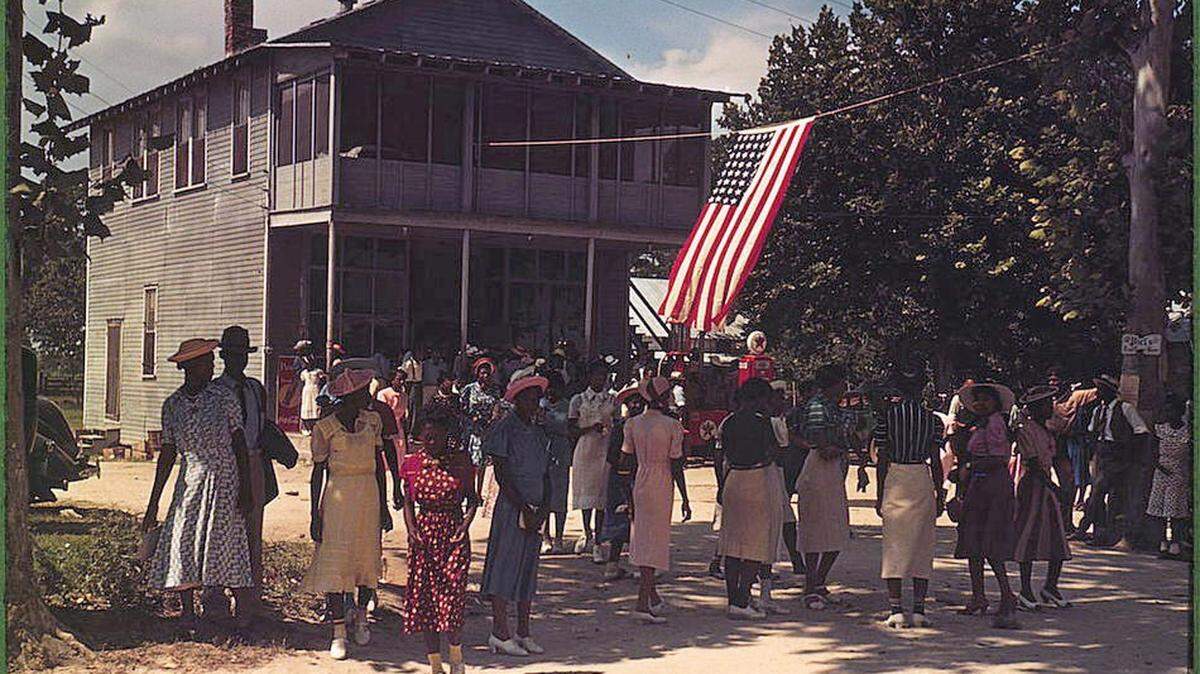 A Fourth of July celebration on St. Helena Island, 1939.