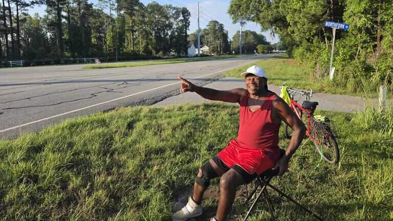 $18K raised for Beaufort’s ‘wavin’ man,’ who needs a new house. How to help