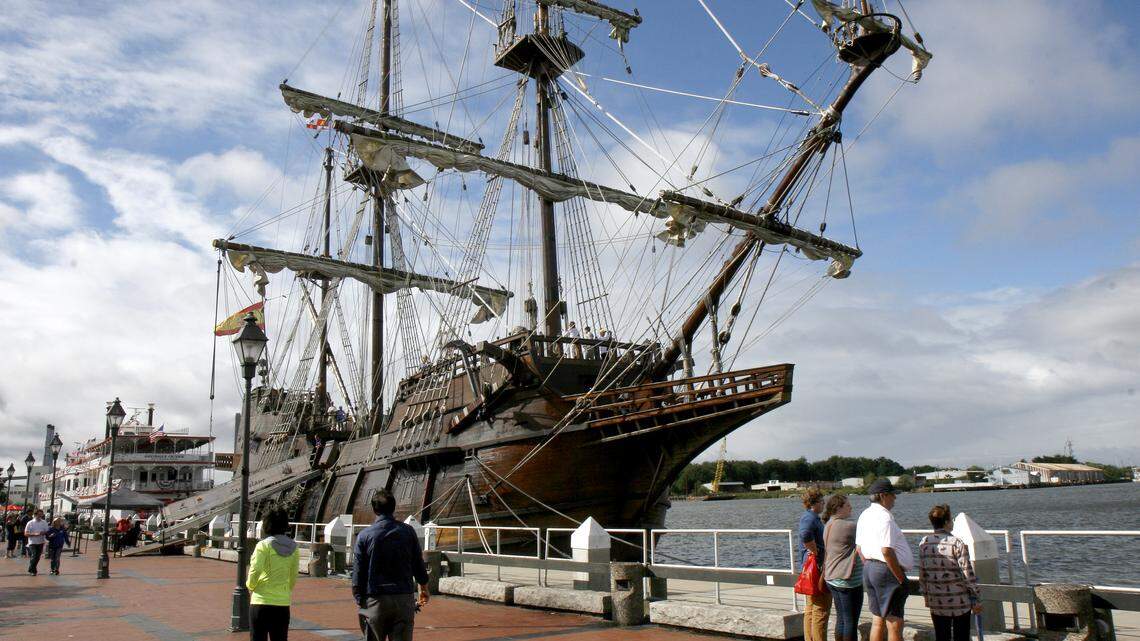 The El Galeon, a 16th-century  Spanish galleon replica, sits idle in the Savannah River off River Street in downtown Savannah, Ga., on Oct. 5, 2015.