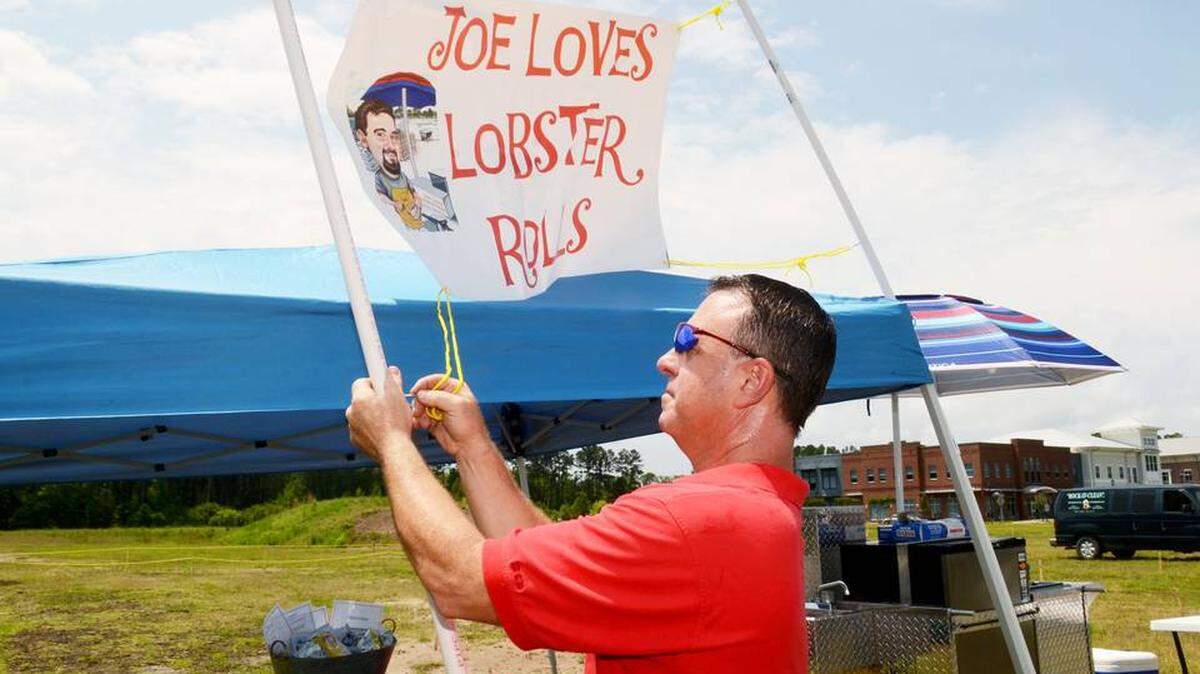 Tony Herndon of Joe Loves Lobster Rolls