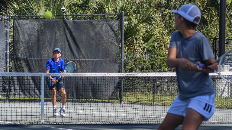 Hilton Head’s first ‘smart courts’ changing tennis lessons at storied Van Der Meer