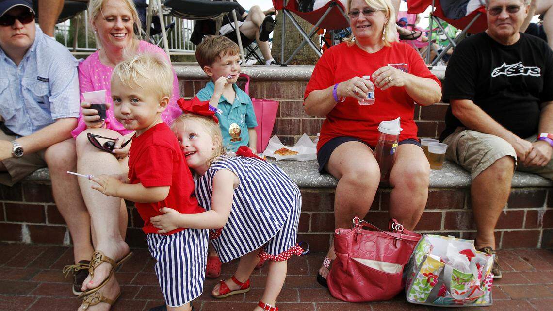 59th Annual Water Festival kicks off in downtown Beaufort 