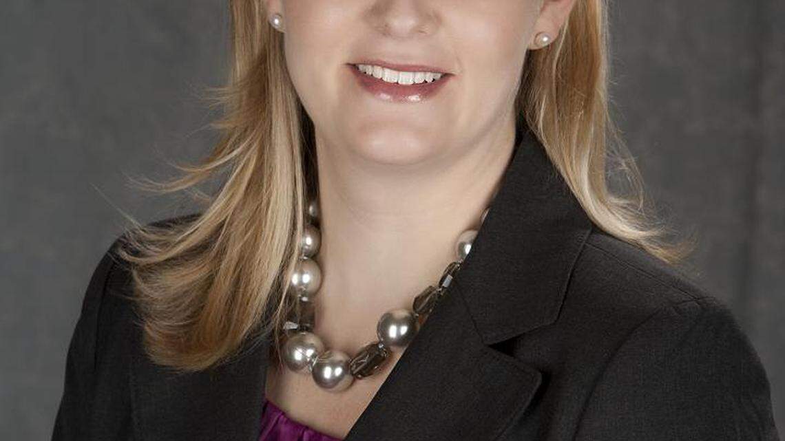 Professional Opinion: Can I do anything to avoid feeling sticky when it's humid?