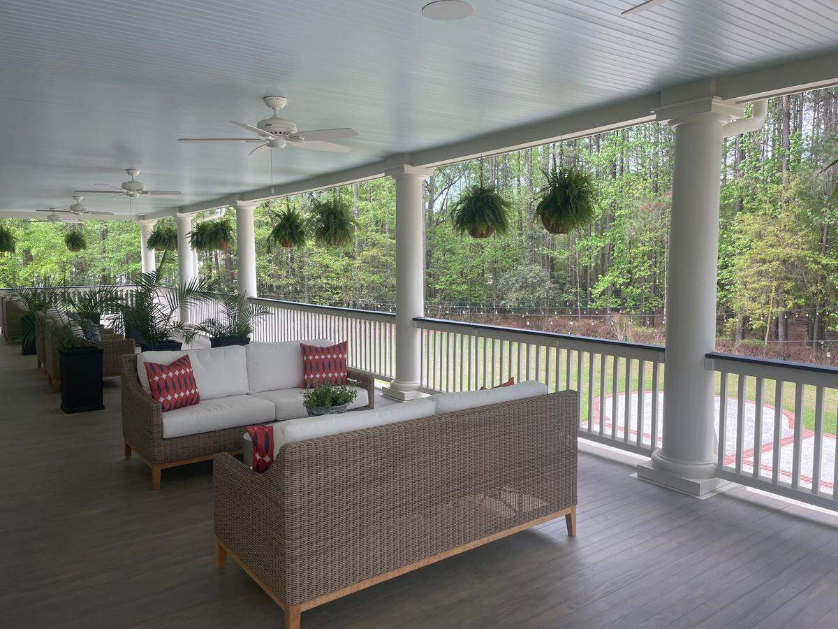May River Manor’s second-floor porch, which some guests have access to from their rooms