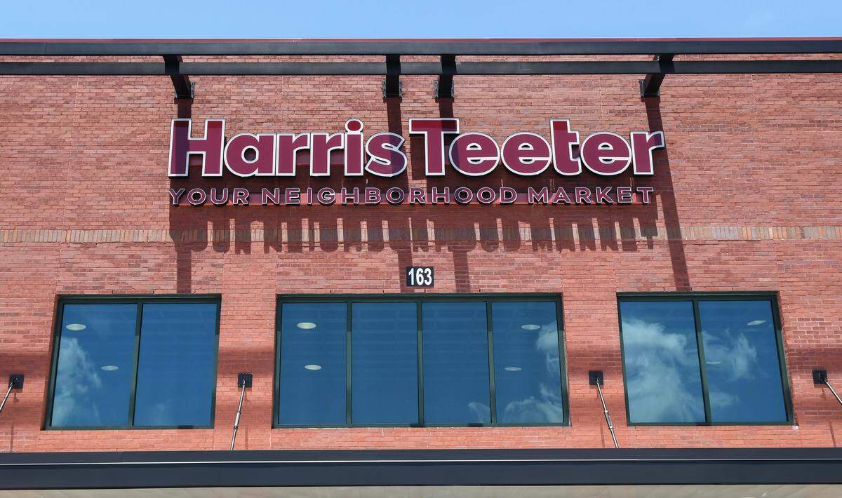 Harris Teeter is one of several Triangle grocers offering to-go Thanksgiving meals.