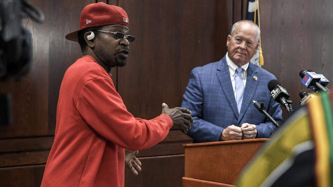 Bam Robinson speaks on behalf of the Battery Creek Alumni Association and offers the groups condolences to those who lost their lives at Sunday’s mass shooting at Willie’s Bar and Grill on St. Helena Island during a question and answer discussion on Oct. 15, 2025, at the Beaufort County Sheriff’s Office headquarters on Bay Street in Beaufort. Robinson stressed that the group had nothing to do with the tragedy at Willie’s as Sheriff PJ Tanner looks on.